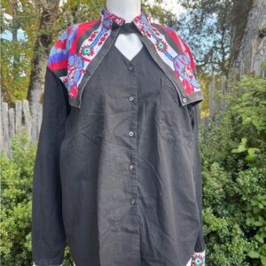 Vintage 90s Western Black Button-Up Shirt with Colorful Patterned Collar